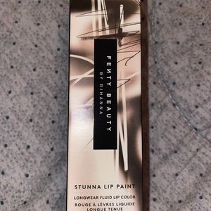 Fenty Beauty Stunna Lip Paint